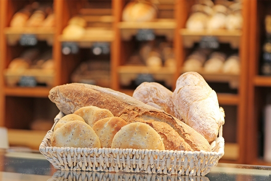 Brotkorb mit Bio-Brot